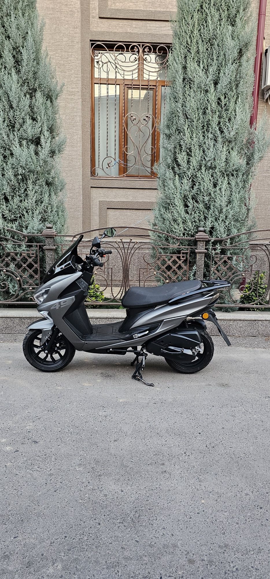 Skuter GST TIGER sotiladi xolati ideal
