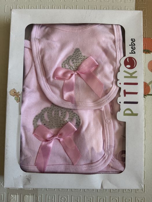 Бебешки комплект от 5 части Нов