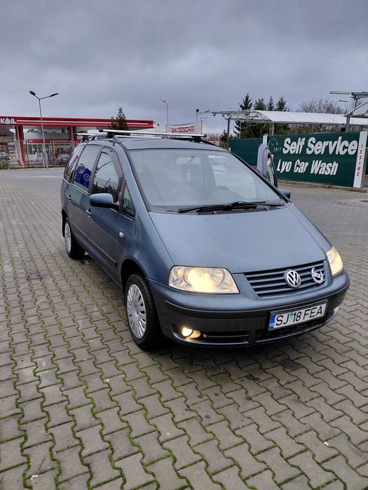 Vând Sharan  1.9 TDI