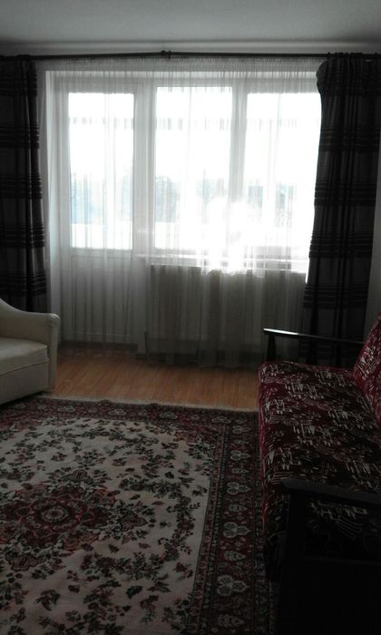 Închiriez apartament 2 camere