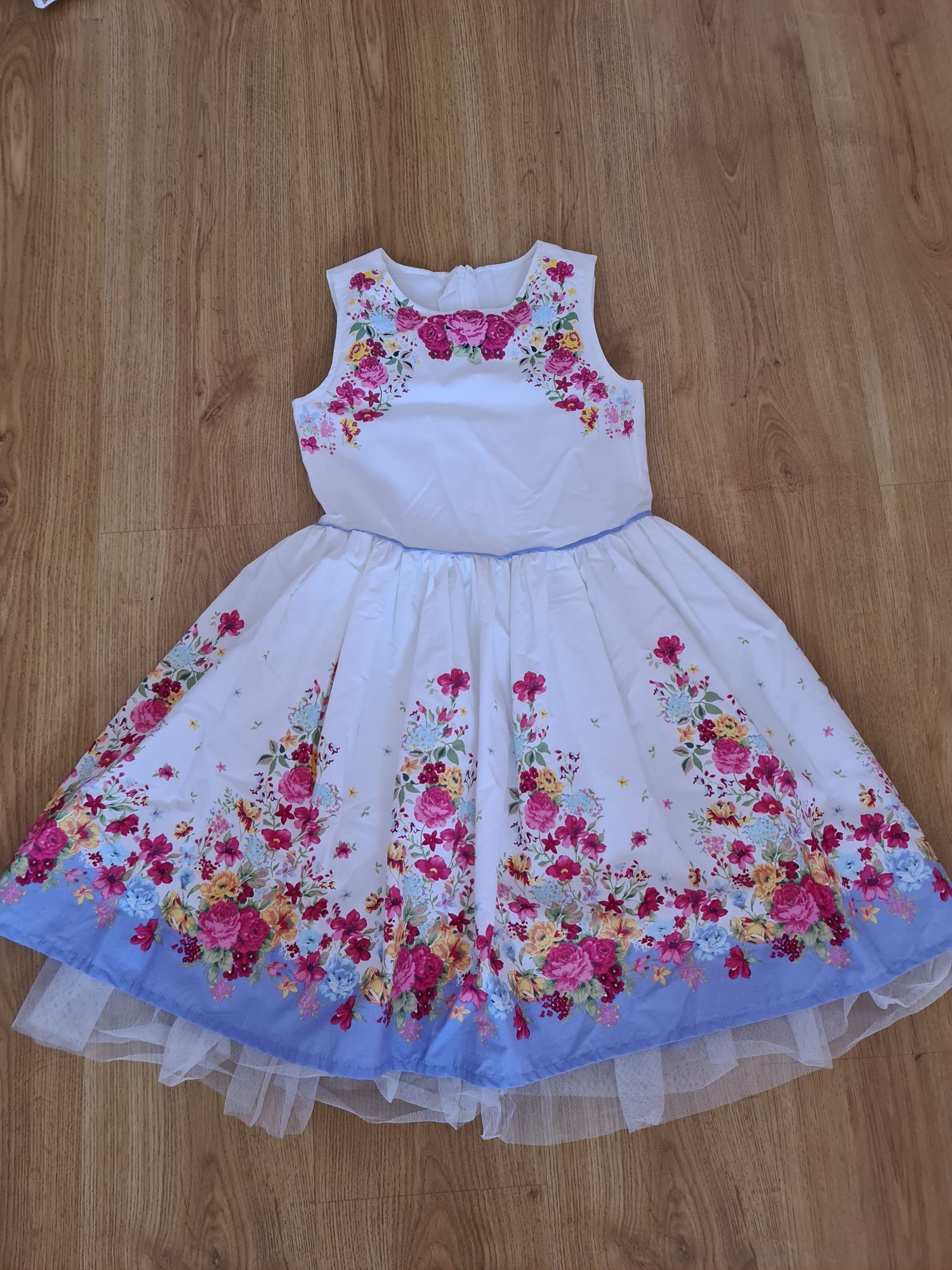 Официална детска рокля 10-12 г , 140-146 см