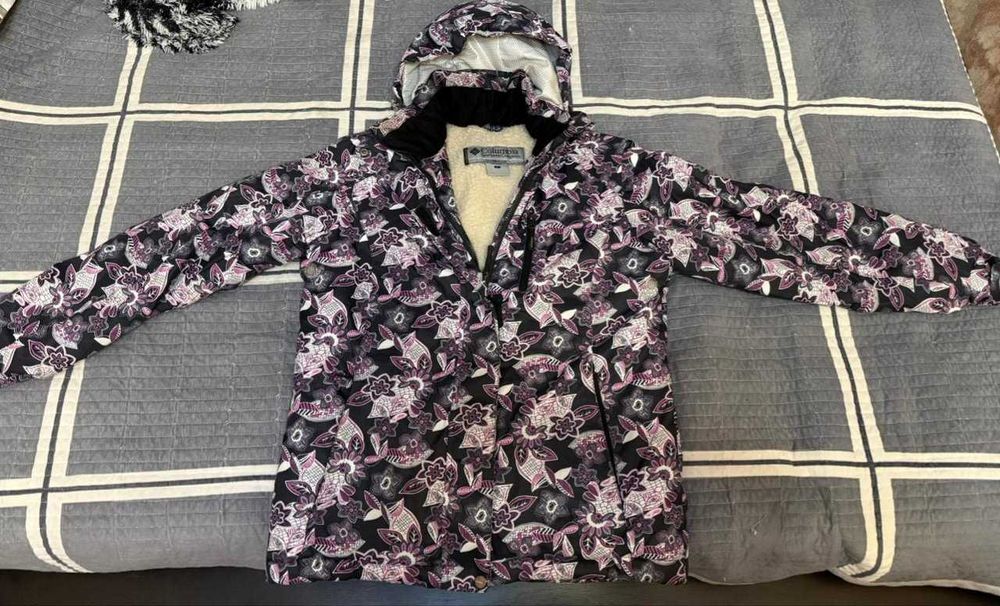 Продам зимнюю куртку