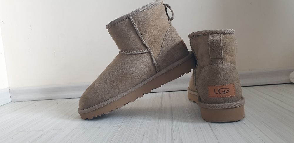 UGG Classic Mini UK 3 US / 36/22см НОВО! ОРИГИНАЛ! Дамски Зимни Ботуши