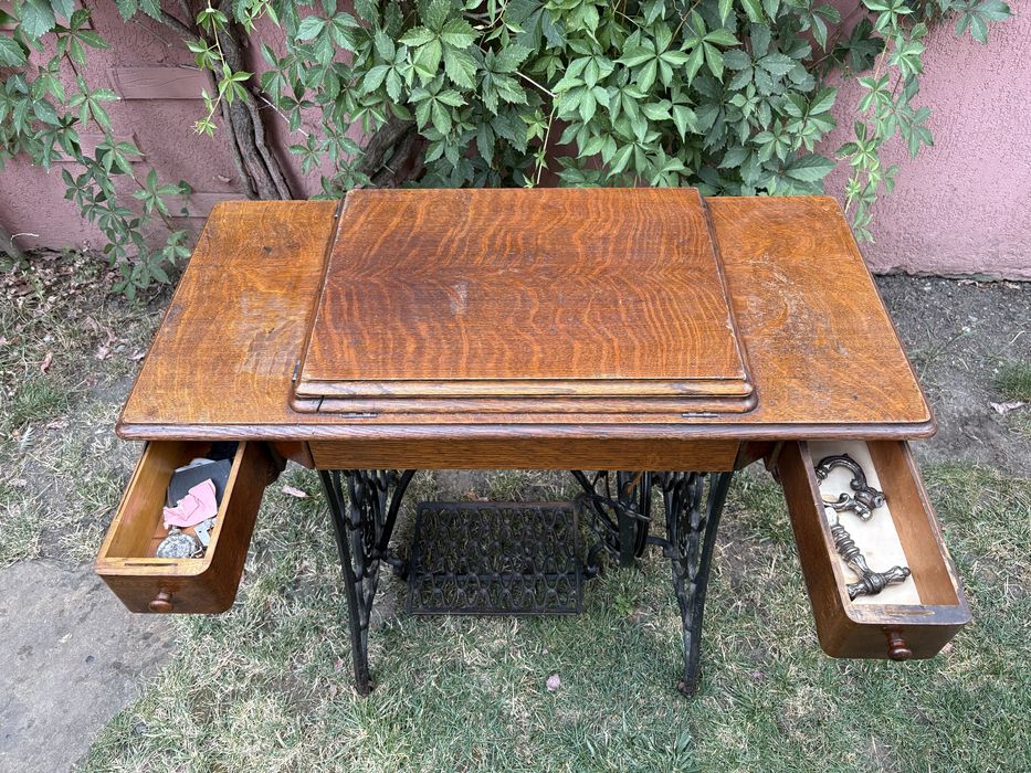 Masina de cusut 1923