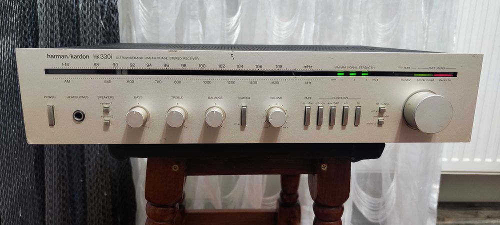 Amplificator Audio Harman/Kardon HK330i Statie Audio Amplituner Audio