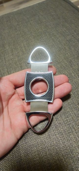 Cutter trabuc Hadson Carbon