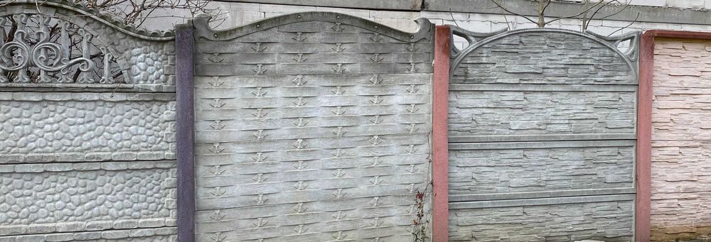 Stalpi si Placi pentru gard prefabricat din beton in Brasov