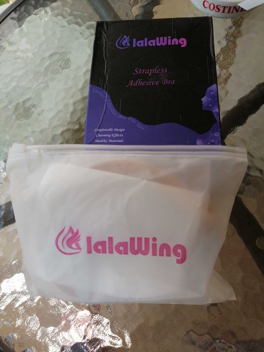 Sutien matase cu silicon adesiv