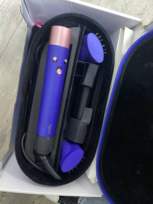 Dyson Airwrap HS05 фен, б/у