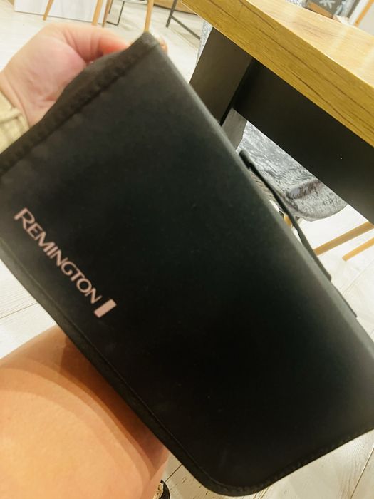 Електрическа четка Remington с много приставки