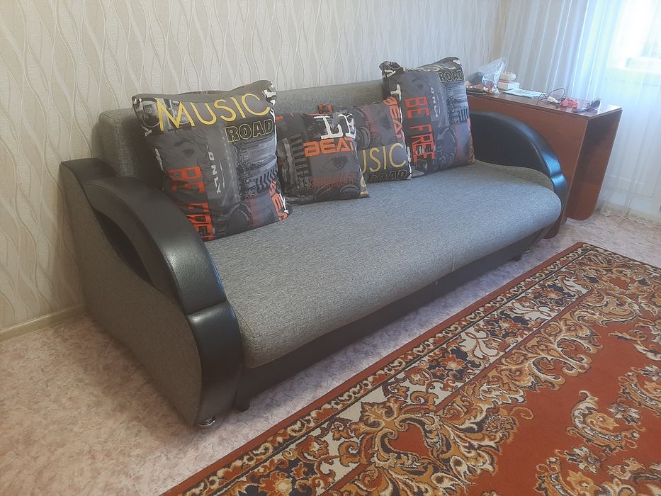 Продам тройка диван