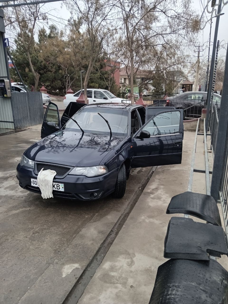 Продам  нексия 2