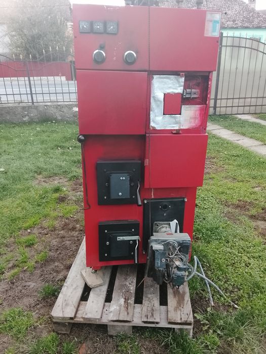 Centrala mixtă lemn și ulei