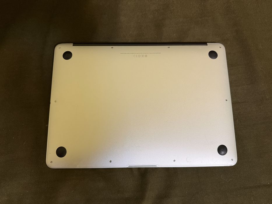 Macbook Air 13 Early 2014 4GB RAM 128GB SSD macOS Ventura