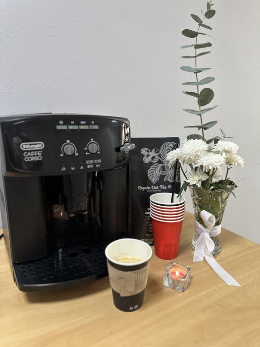 Офисная кофемашина Delonghi