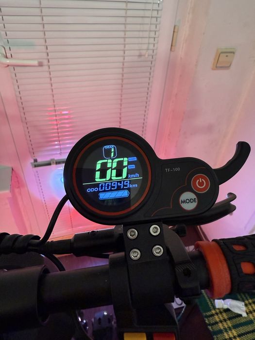 Boyueda S3-11 електрически скутер Scooter 6000W като нов