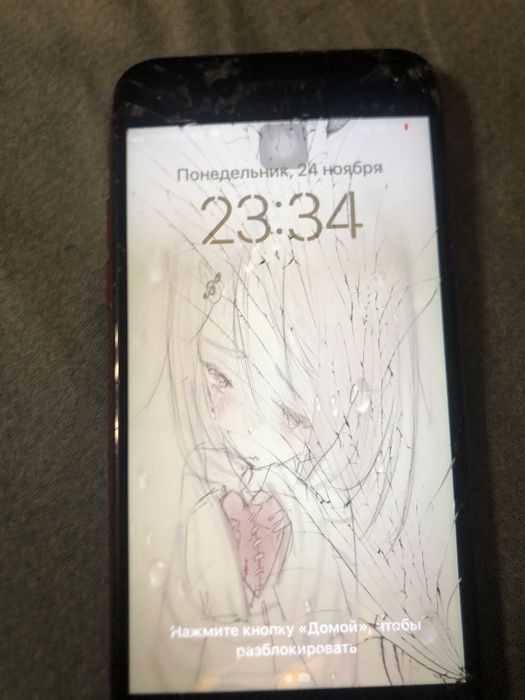 iPhone SE 2020 (побитый)