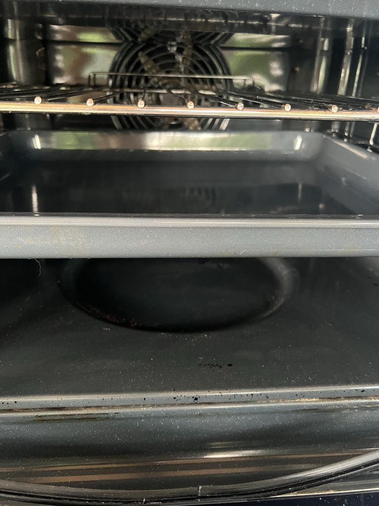 Фурна Indesit за вграждане
