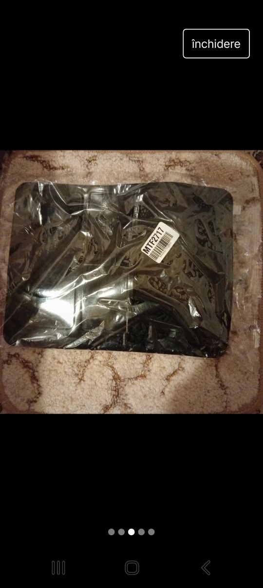 Suport pt telefon și accesorii antiderapant