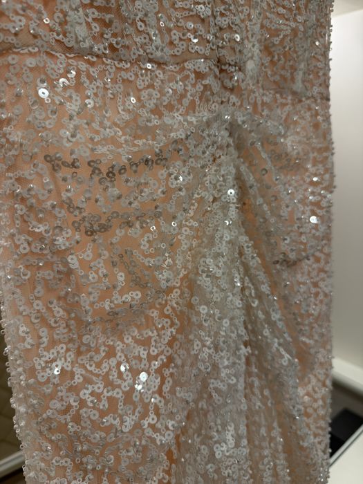 Официална бяла рокля