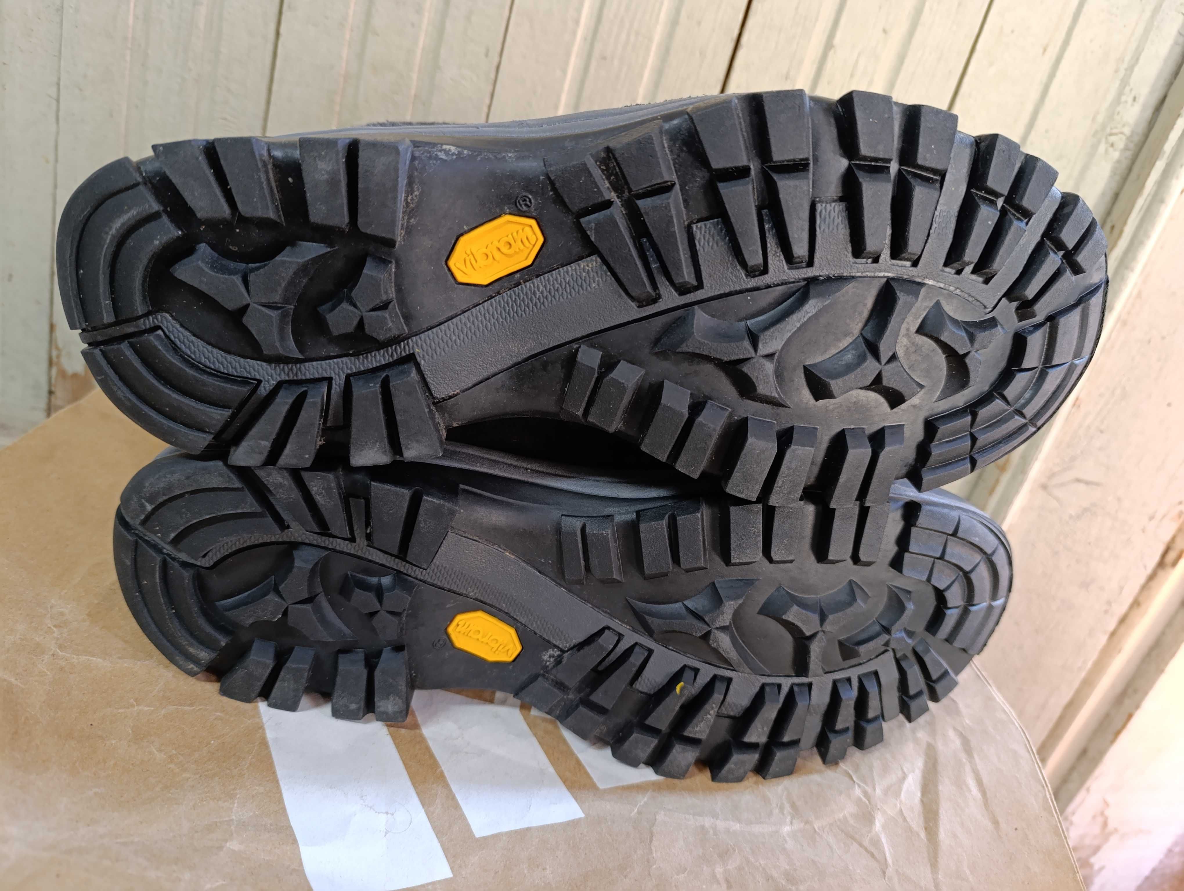 ''Jack Wolfskin Texapore Vibram''оригинални туристически боти 44.5 н