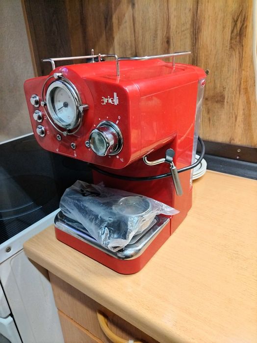 Кафе машина arielli
