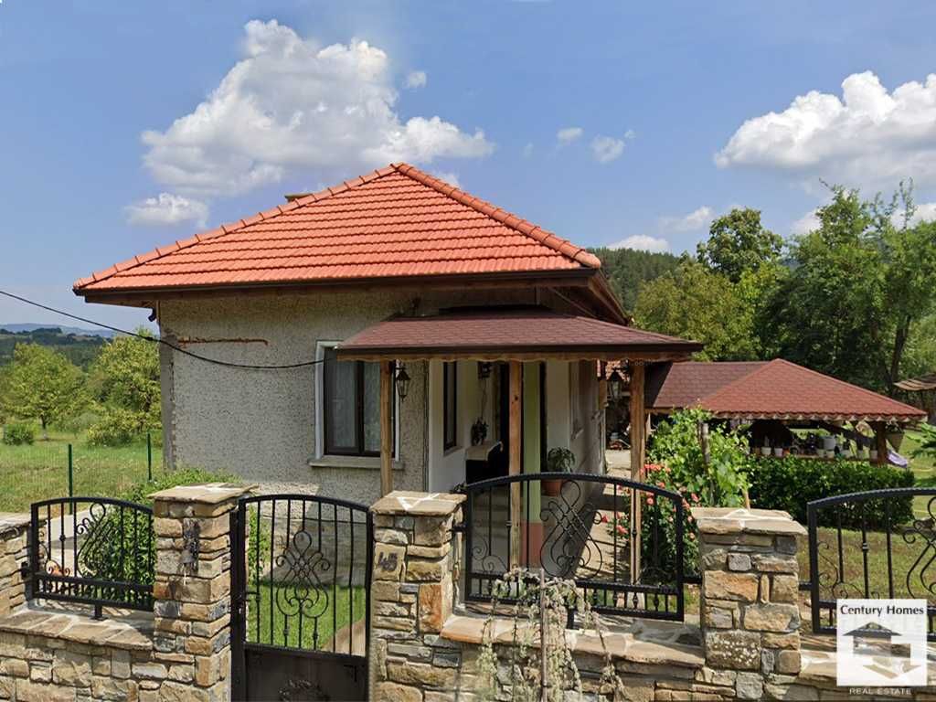 165092 Реновирана къща с чудесна гледка в с. Музга, 15 км. от Габрово