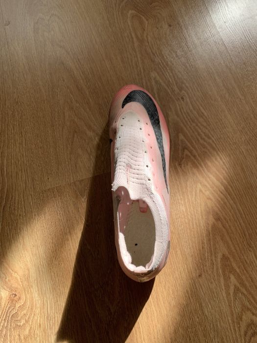 Бутсы мерки, меркуриал.