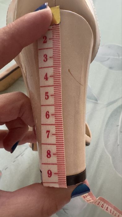 Sandale dama cu toc, elegante, crem