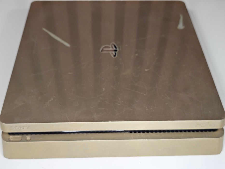 Sony Play Station 4 Gold Limited Edition