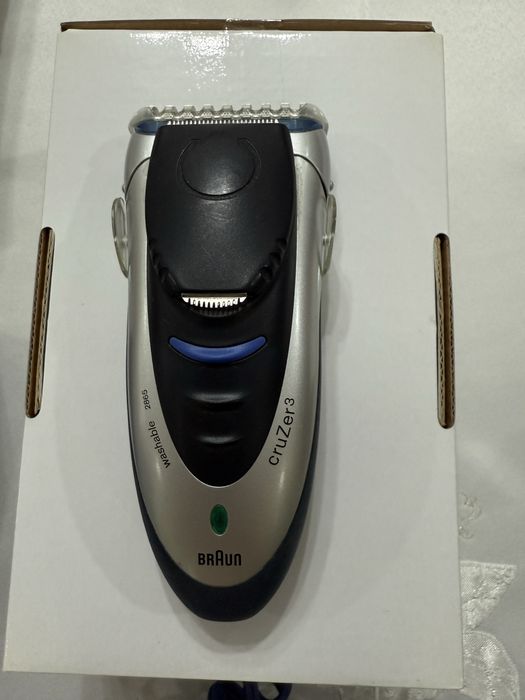Электробритва Braun