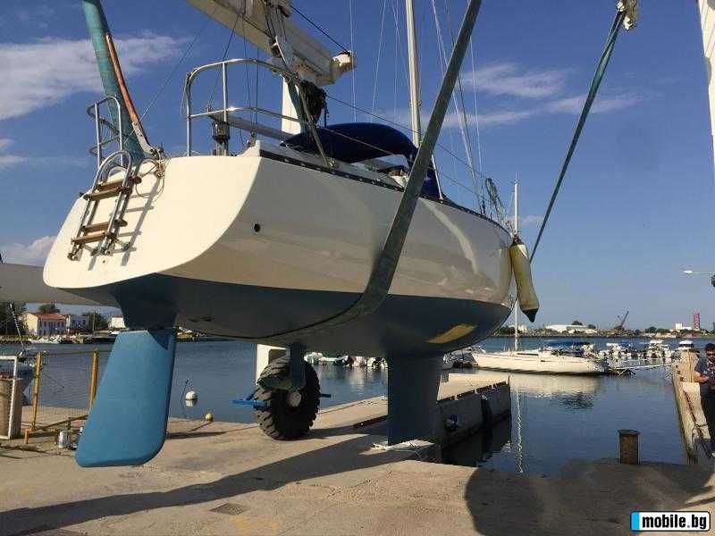 Ветроходна лодка Neptun 27