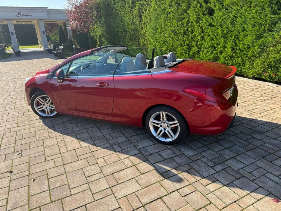 Vând sau schimb Peugeot 308 cc