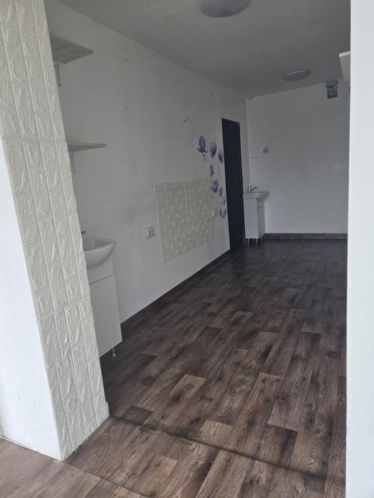 Spațiul comercial  de închiriat in zonă nicolina.