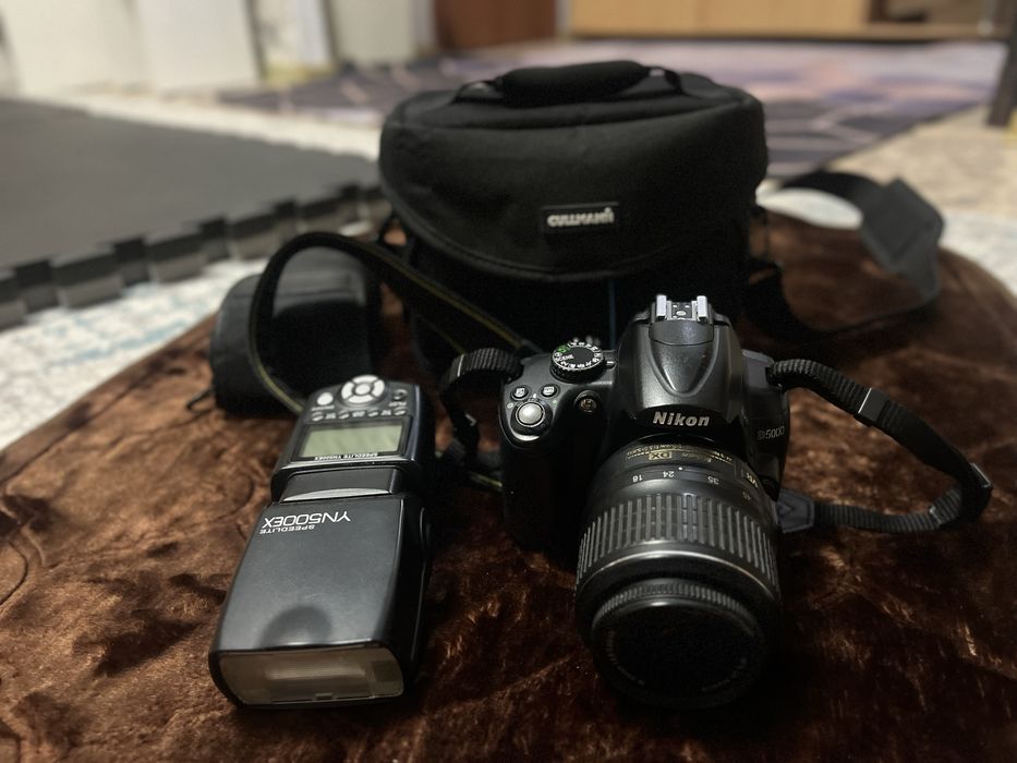 Фотоапарат Nikon d5000