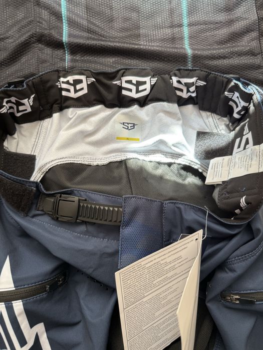 Ендуро/мотокрос екип S3 Husqvarna