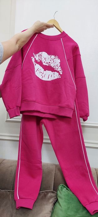 Двойка,Женский костюм.