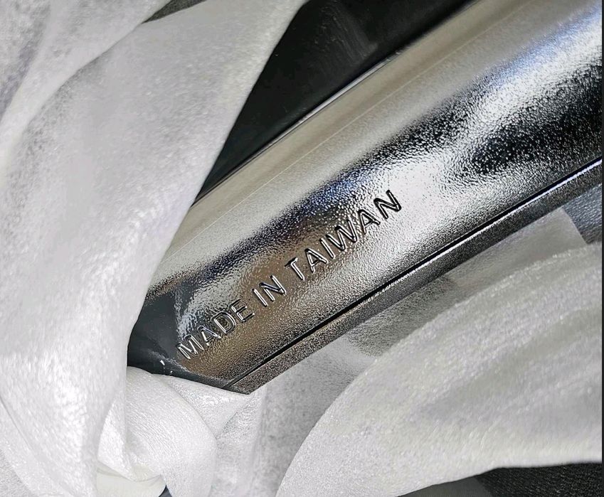 W218 C218 X218 дифузьор с накрайници  спойлер багажник стоп мъгла