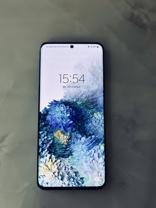 Продаю Samsung s20 128 гб