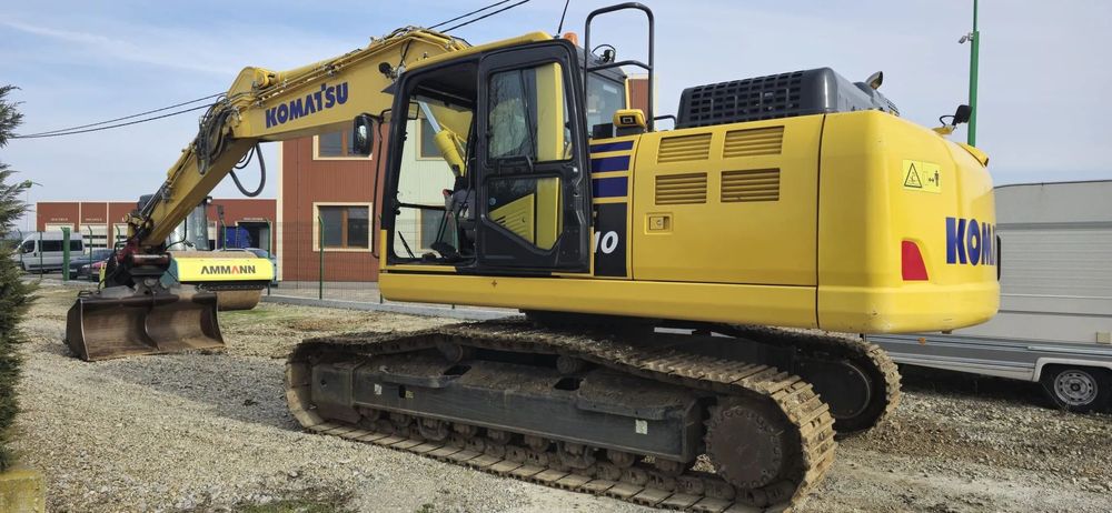 Komatsu PC210LC Excavator in perfecta stare de functionare. Timp de lucru 305 ore.