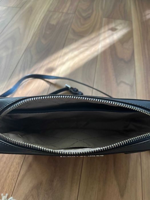 Geanta mica Michael Kors albastra cu model NOUA