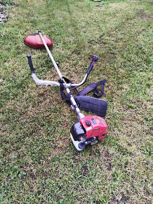 Cositoare Hecht 142BTS folosit o singura data in garantie