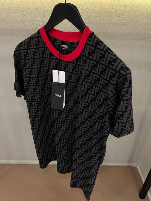 Tricou fendi premium lichidare