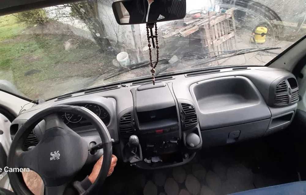 Vand Autoutilitara Peugeot Boxer