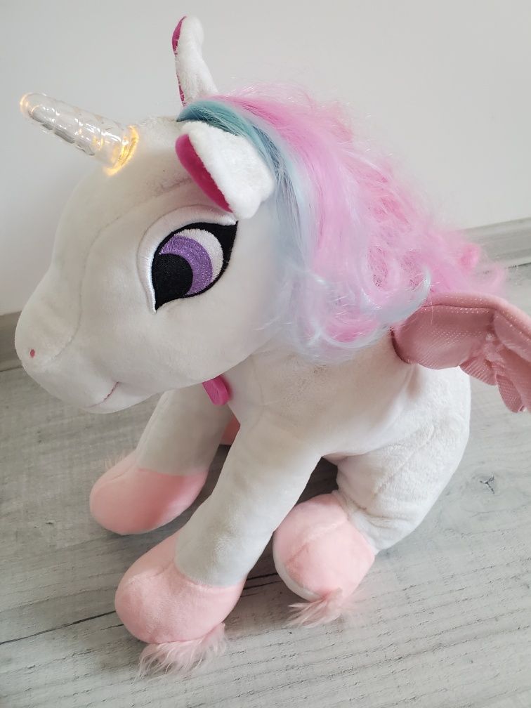 Unicorn Noriel..