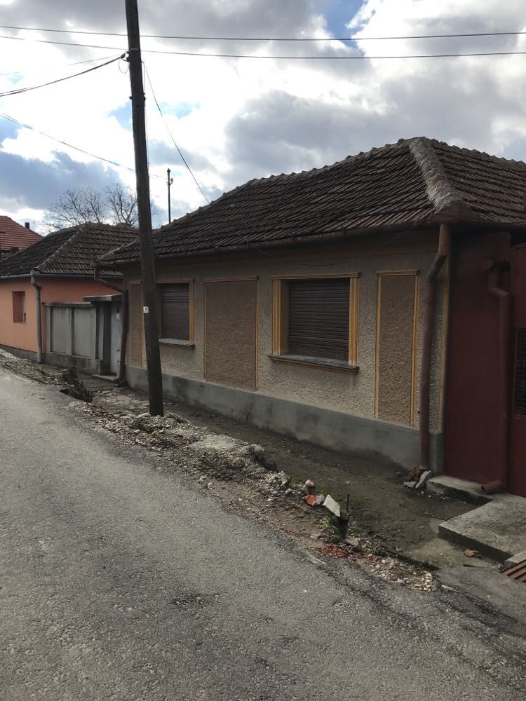 Vând casă în apropierea gării CFR Oradea