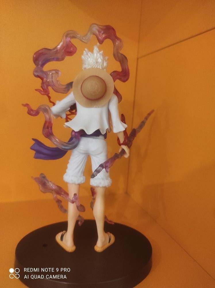 One Piece Action Figure Monkey D Luffy Gear 5 Wano - Luffy се смее