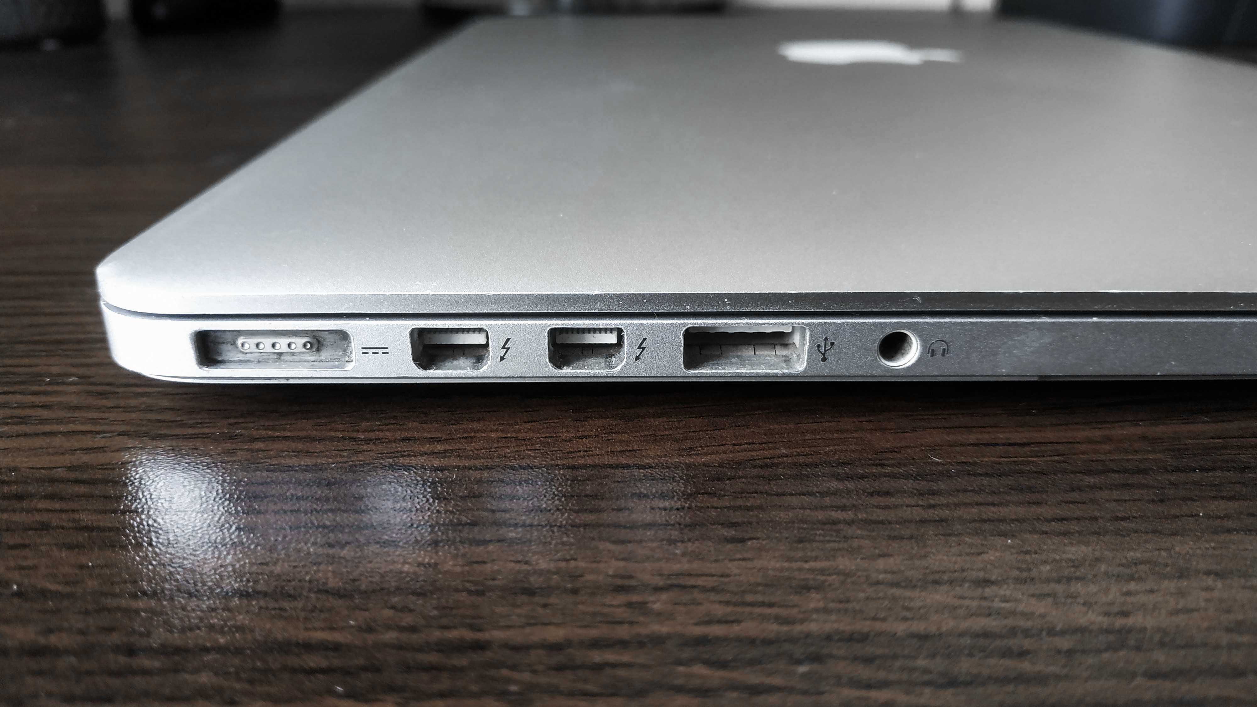 MacBook Pro 15", mid 2014