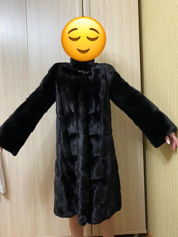 Продам норковую шубу Блек Лама!