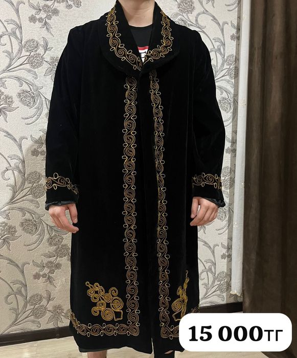 Новые шапаны, комзолы, жилетки Муж. Жен.  Размеры от 48 до 58.60